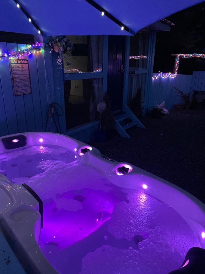 Bankhead Accommodation With Hot Tub Aberdeenshire Gamrie Zewnętrze zdjęcie